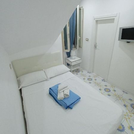 Seaside Lungomare Flat Apartment Napoli Bagian luar foto