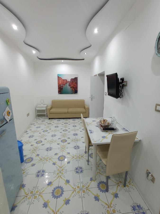 Seaside Lungomare Flat Apartment Napoli Bagian luar foto